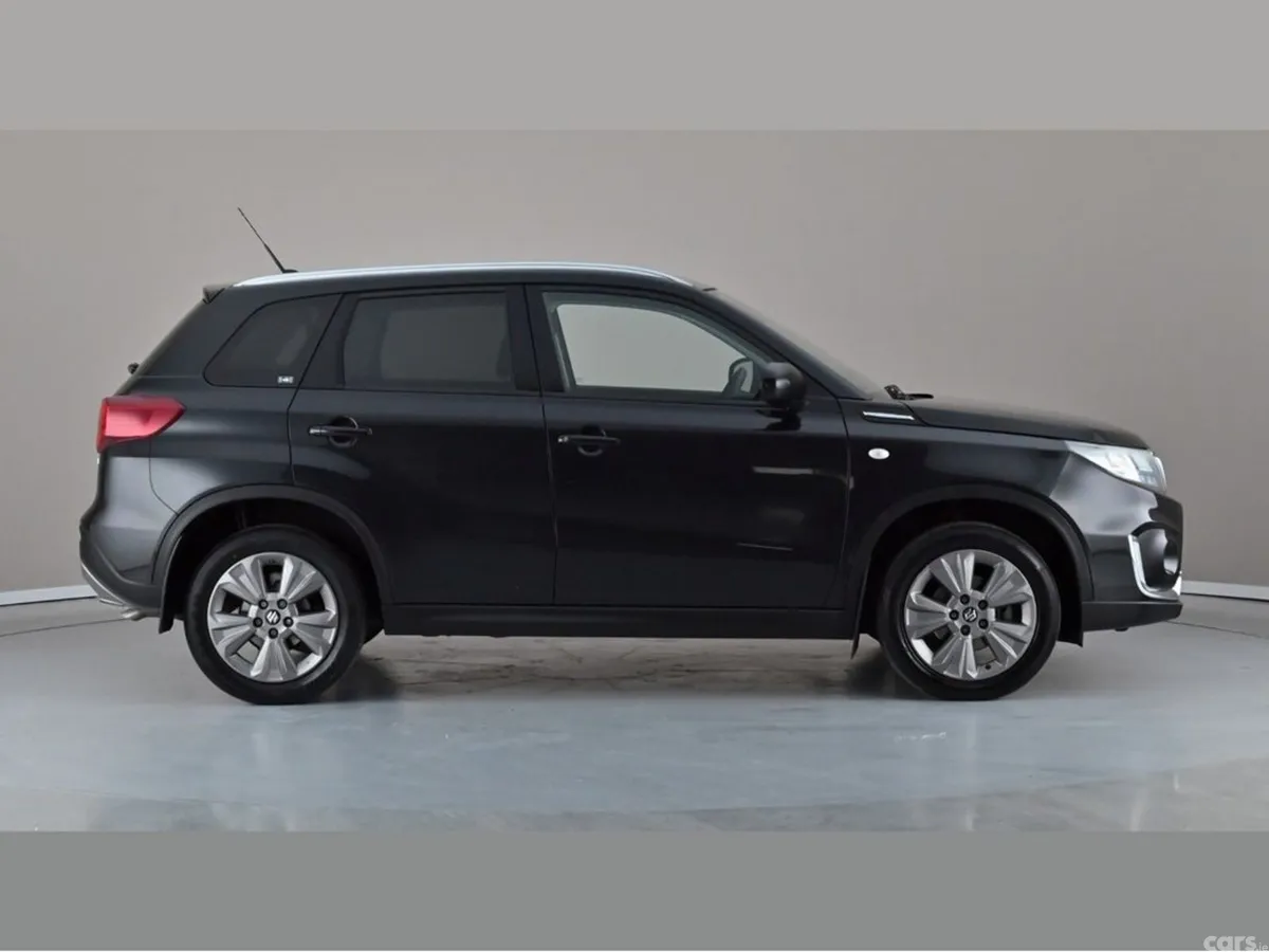 Suzuki Vitara SUV, Petrol, 2021, Black