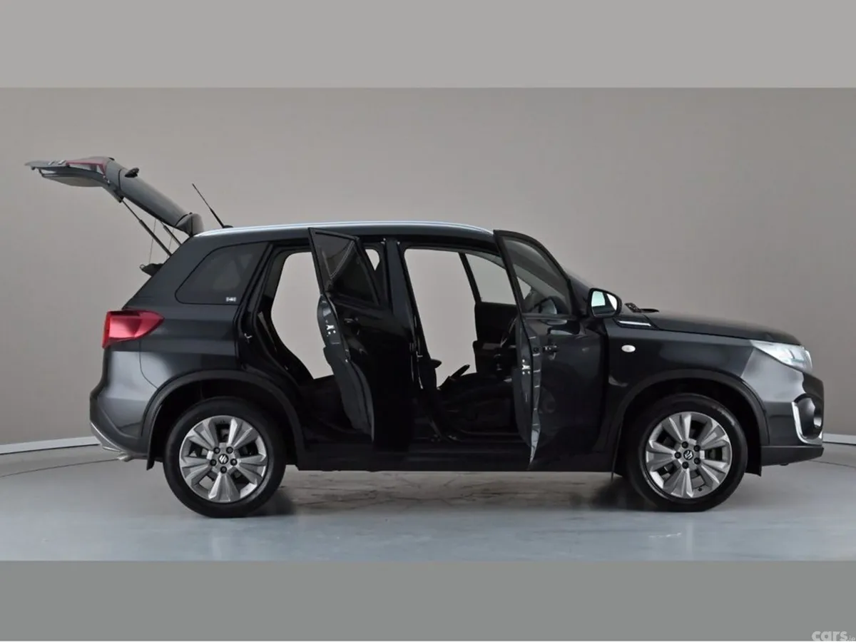 Suzuki Vitara SUV, Petrol, 2021, Black