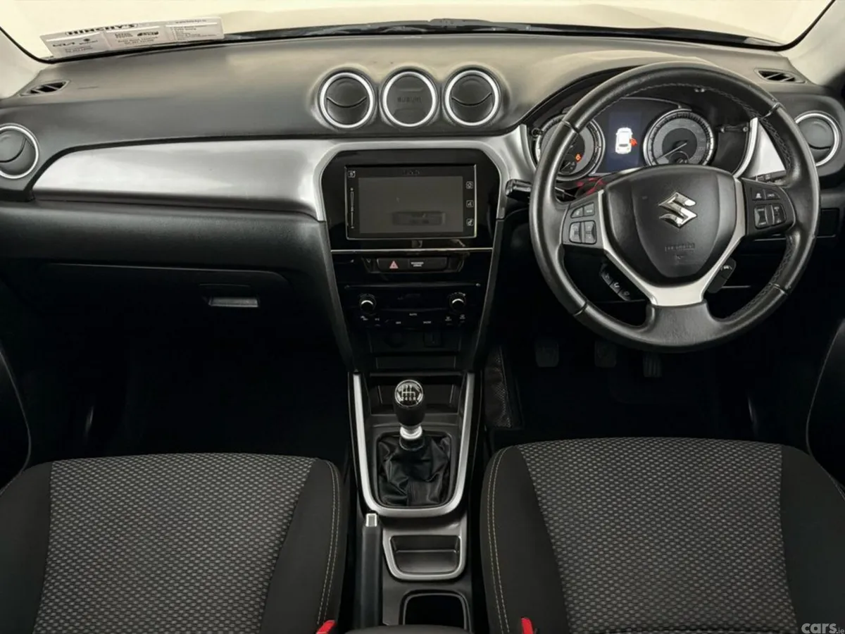 Suzuki Vitara SUV, Petrol, 2021, Black