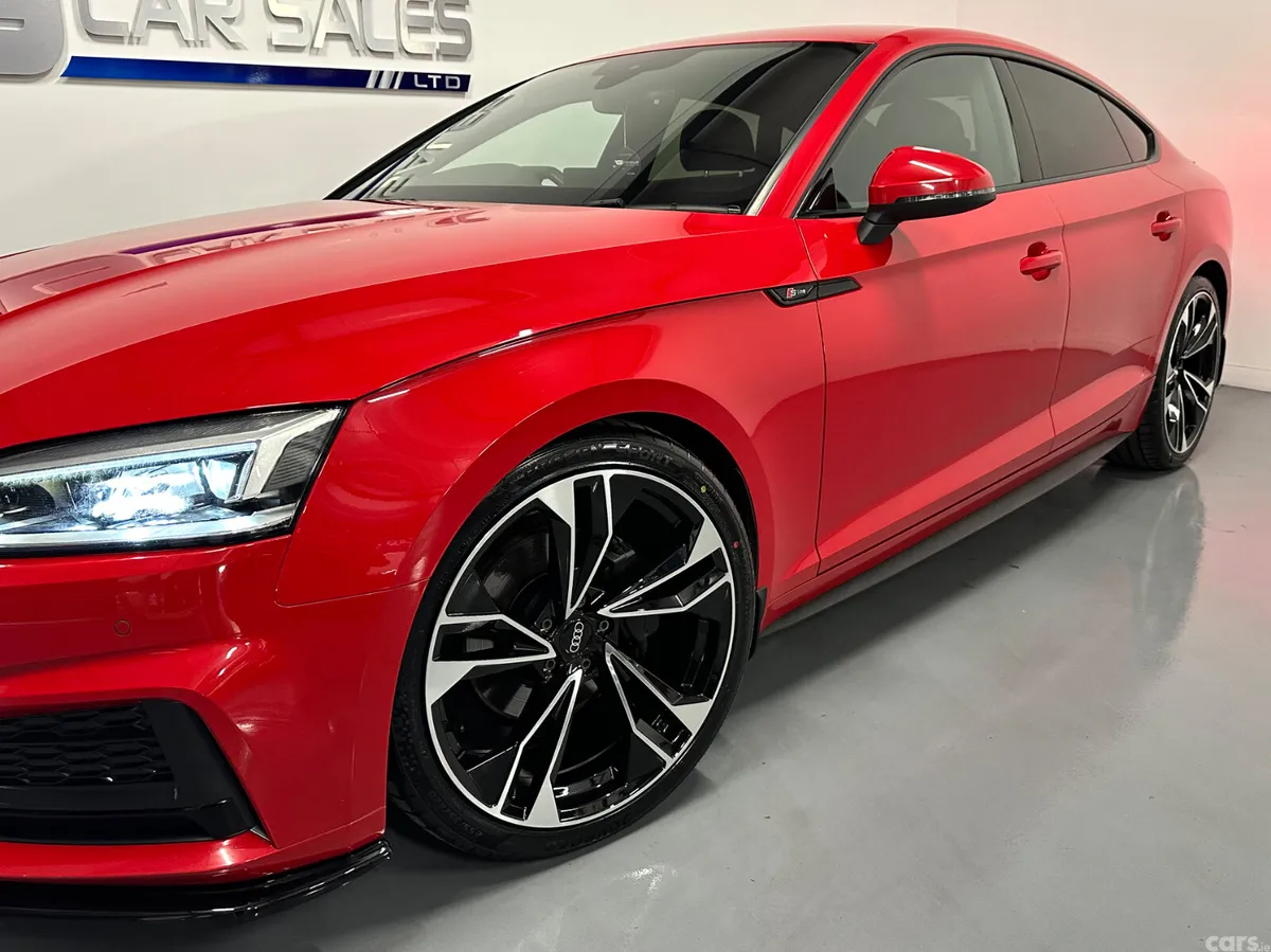 Audi A5 Hatchback, Diesel, 2017, Red