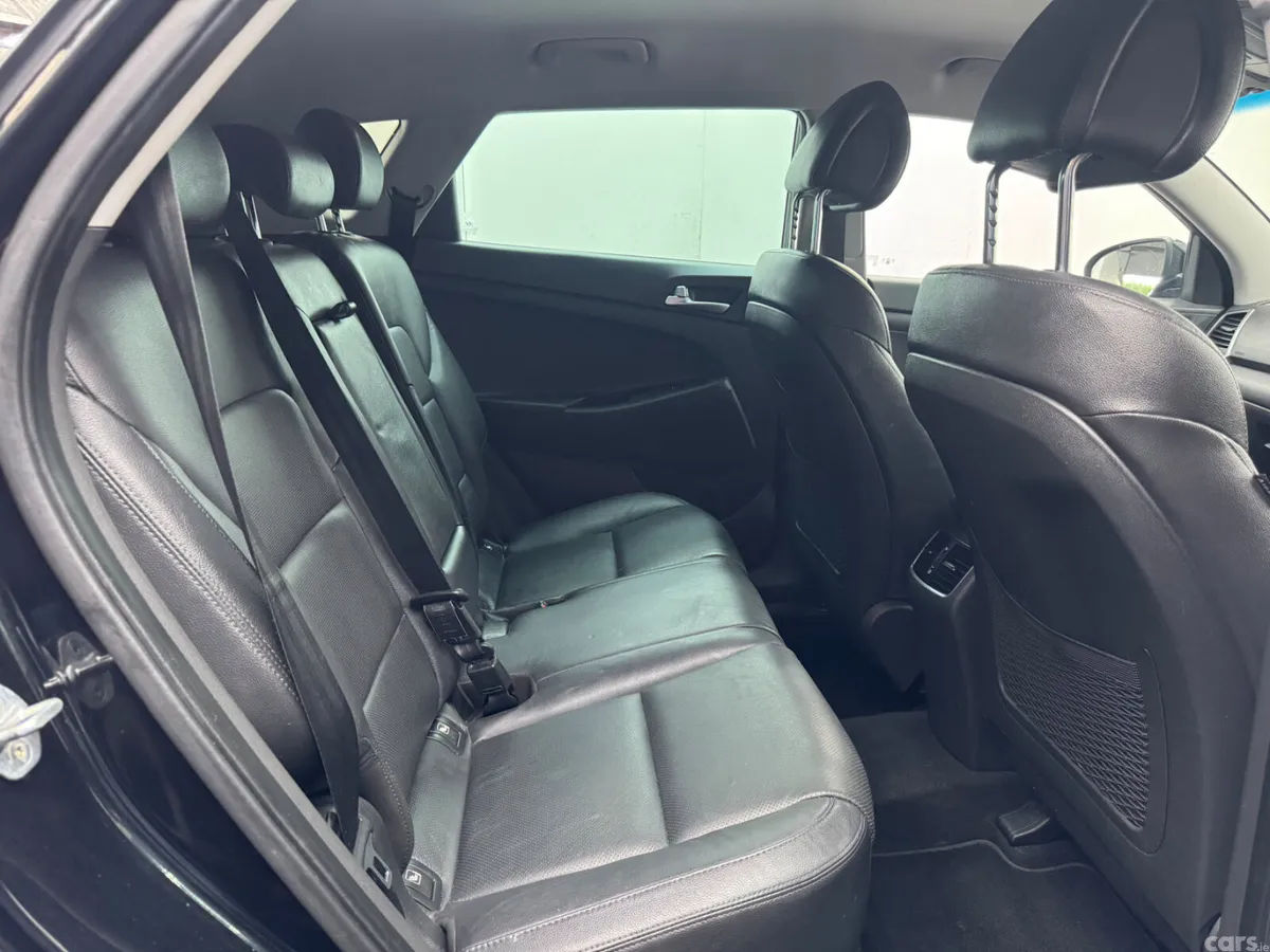 Hyundai Tucson SUV, Diesel, 2016, Black