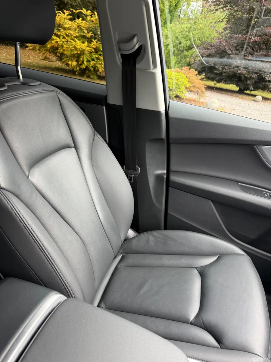 Audi Q7 SUV, Diesel Hybrid, 2023, Blue