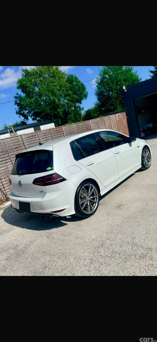 Volkswagen Golf Hatchback, Petrol, 2017, White