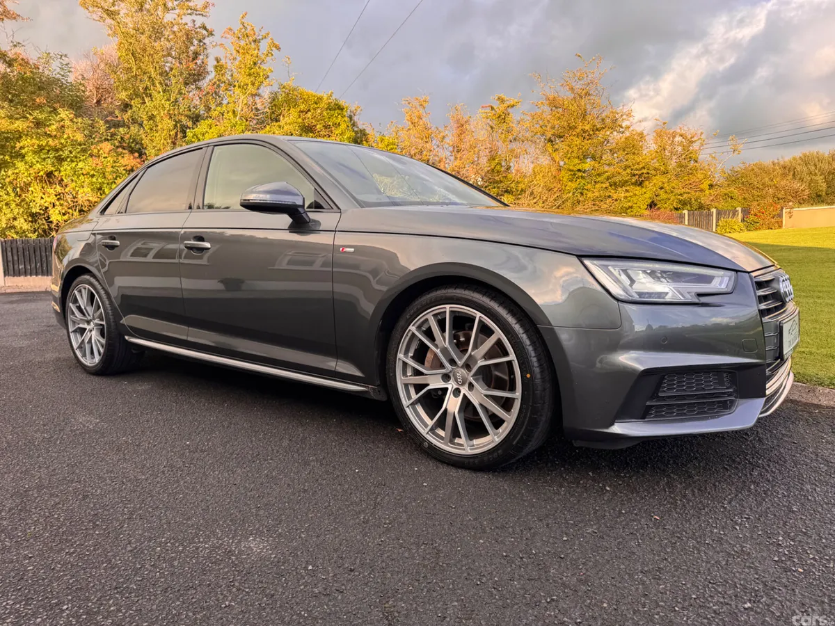 Audi A4 Saloon, Diesel, 2016, Grey