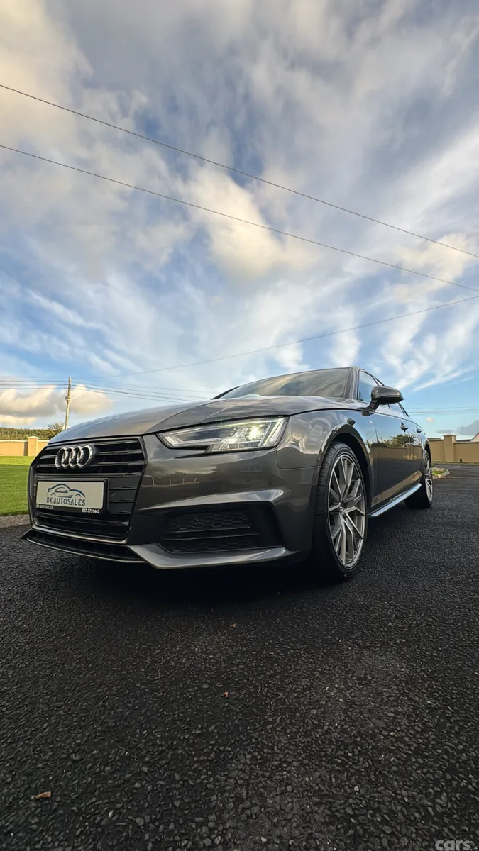 Audi A4 Saloon, Diesel, 2016, Grey