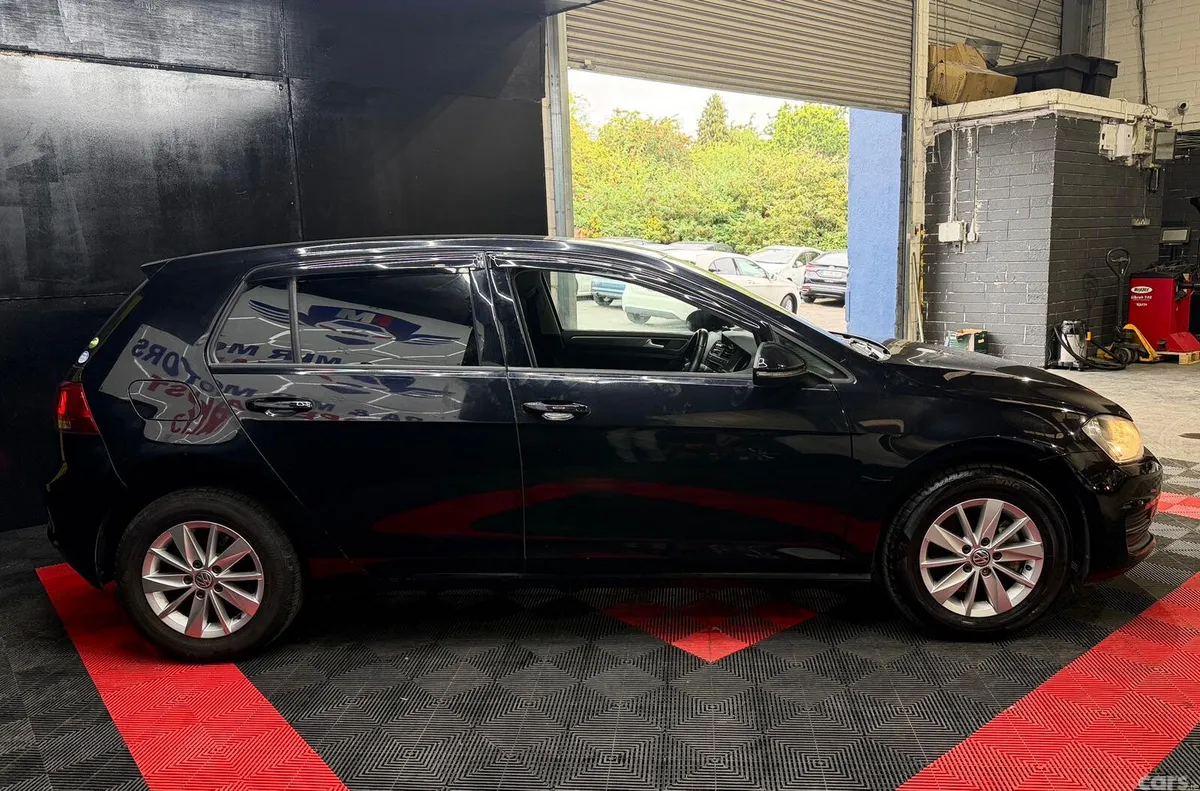 Volkswagen Golf Hatchback, Petrol, 2014, Black
