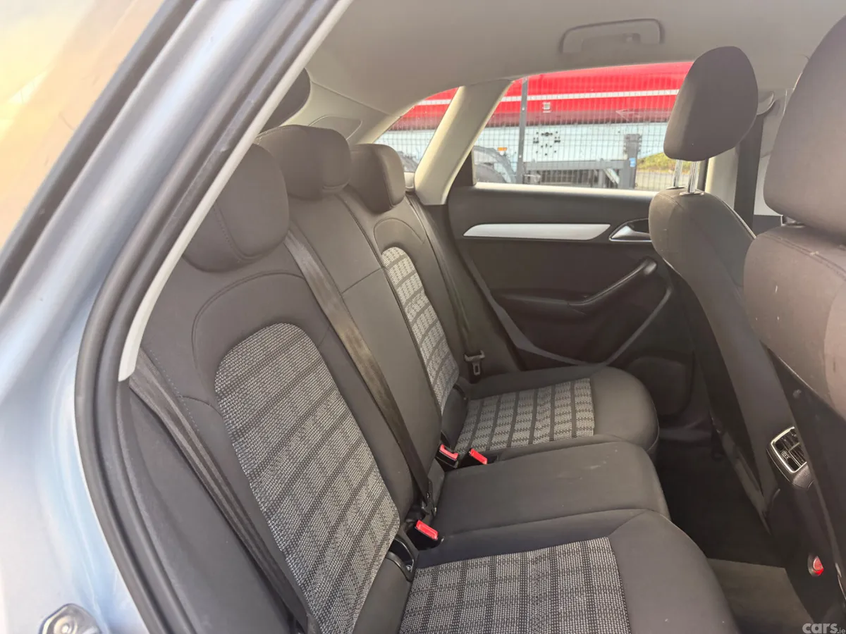 Audi Q3 SUV, Diesel, 2016, Silver