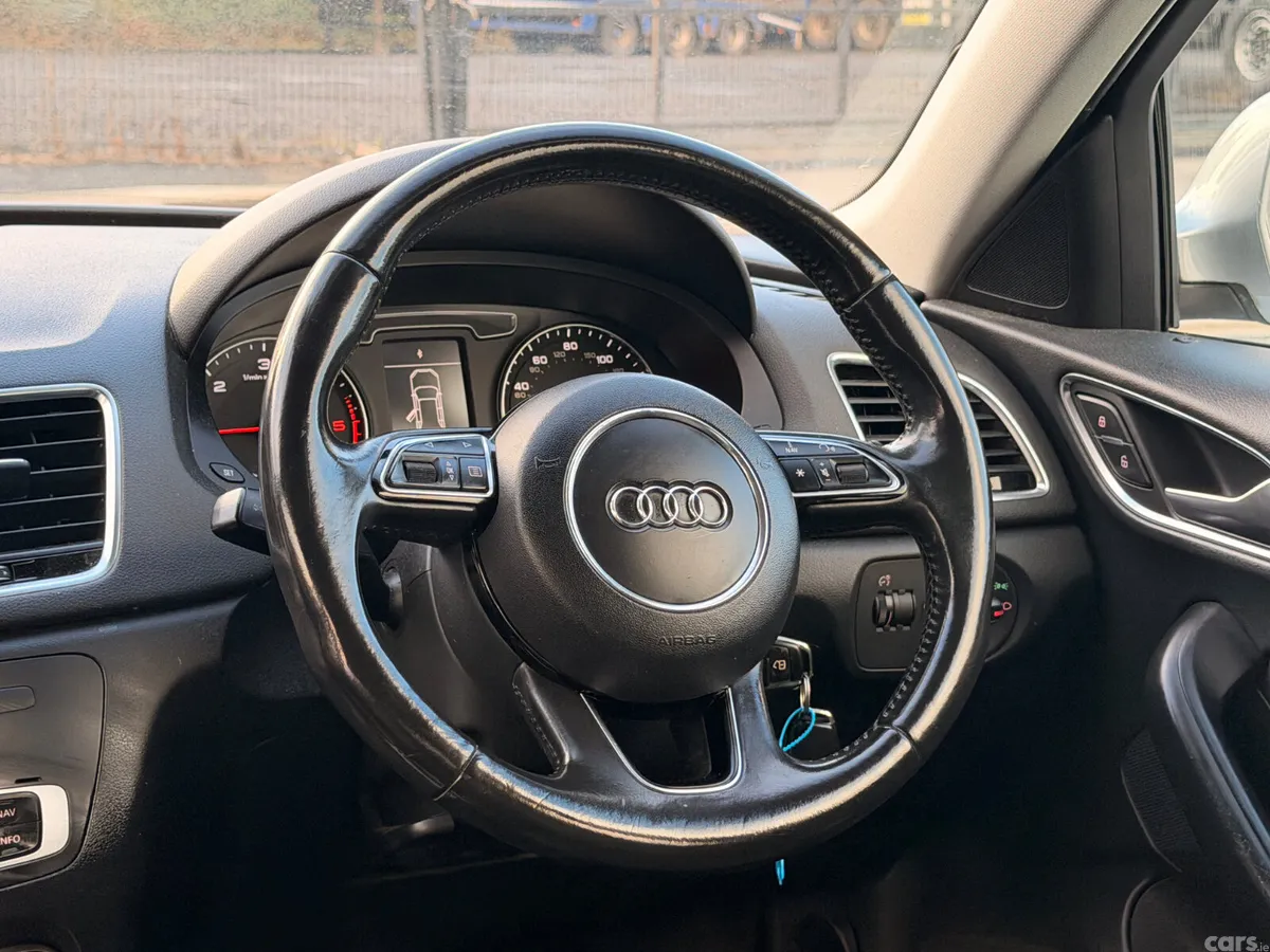Audi Q3 SUV, Diesel, 2016, Silver