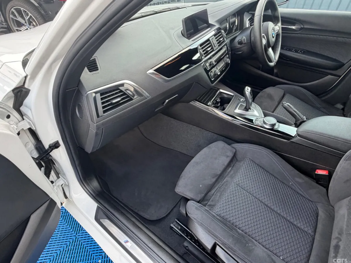 BMW 1-Series Hatchback, Petrol, 2018, White