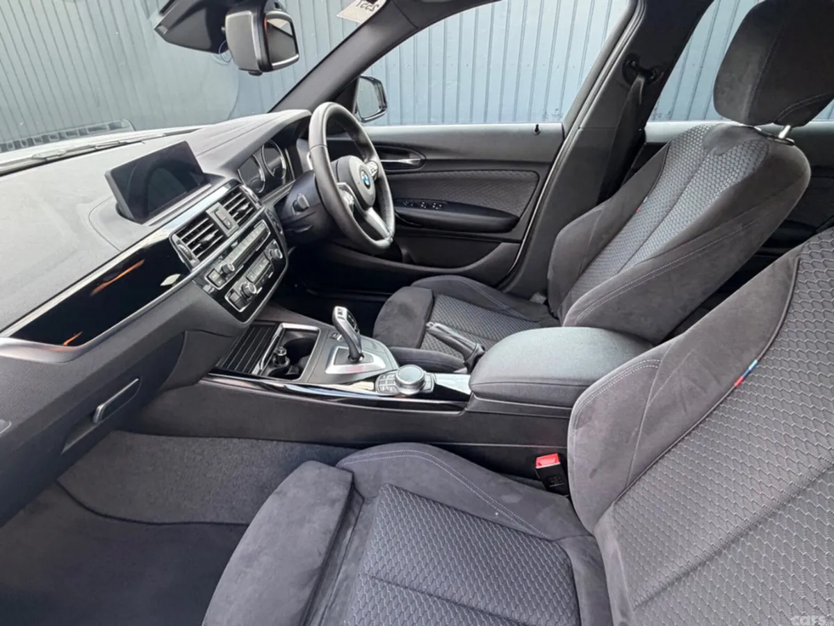 BMW 1-Series Hatchback, Petrol, 2018, White
