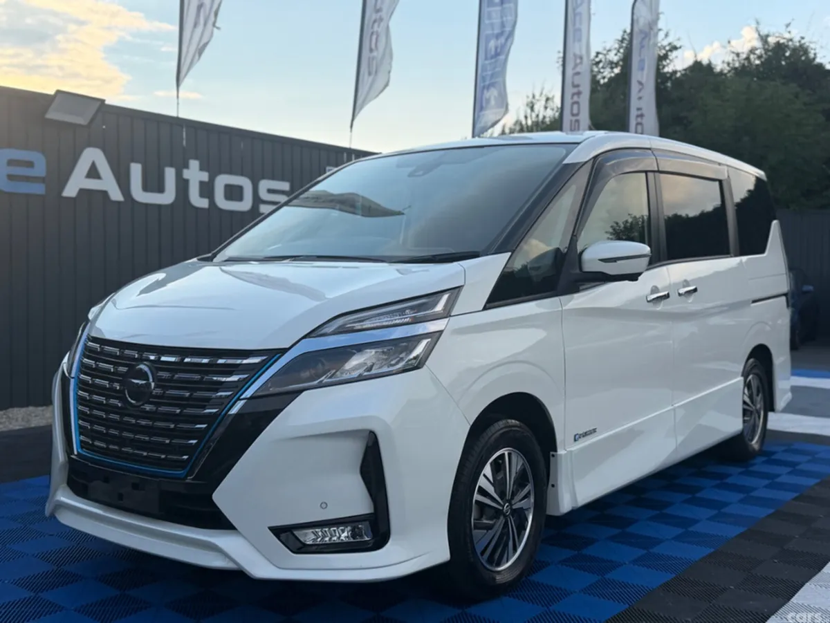 Nissan Serena MPV, Petrol Hybrid, 2021, White