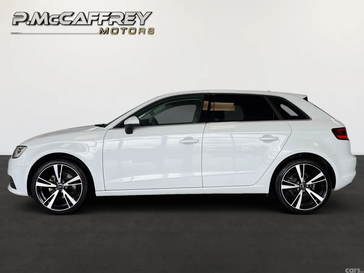 Audi A3 Hatchback, Petrol, 2015, White