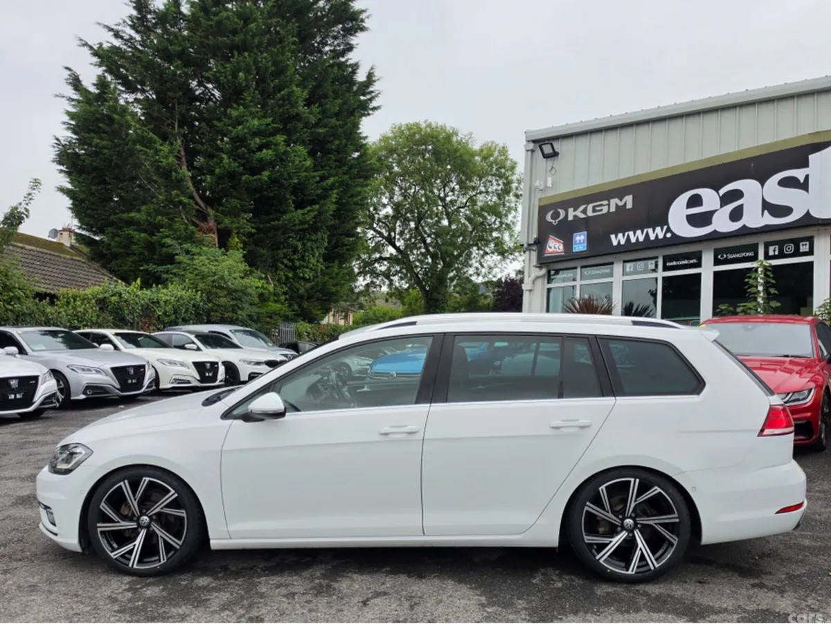 Volkswagen Golf Estate, Diesel, 2020, White