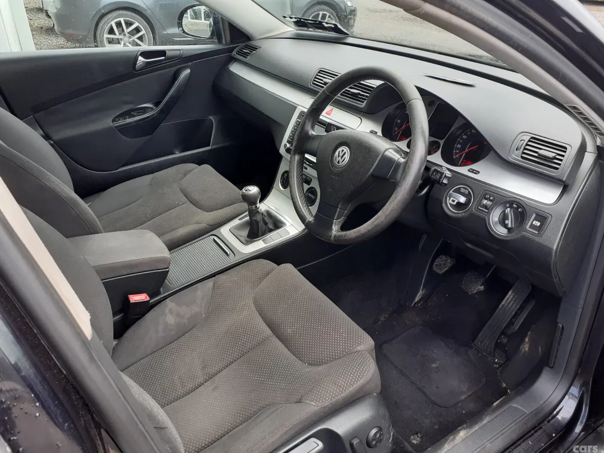 Volkswagen Passat Saloon, Diesel, 2008, Black