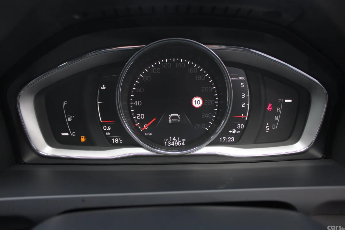 Volvo V60 Estate, Diesel, 2018, White