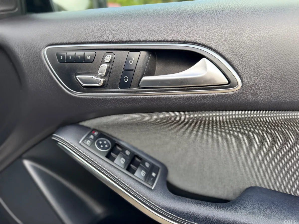 Mercedes-Benz A-Class Hatchback, Petrol, 2017, Black