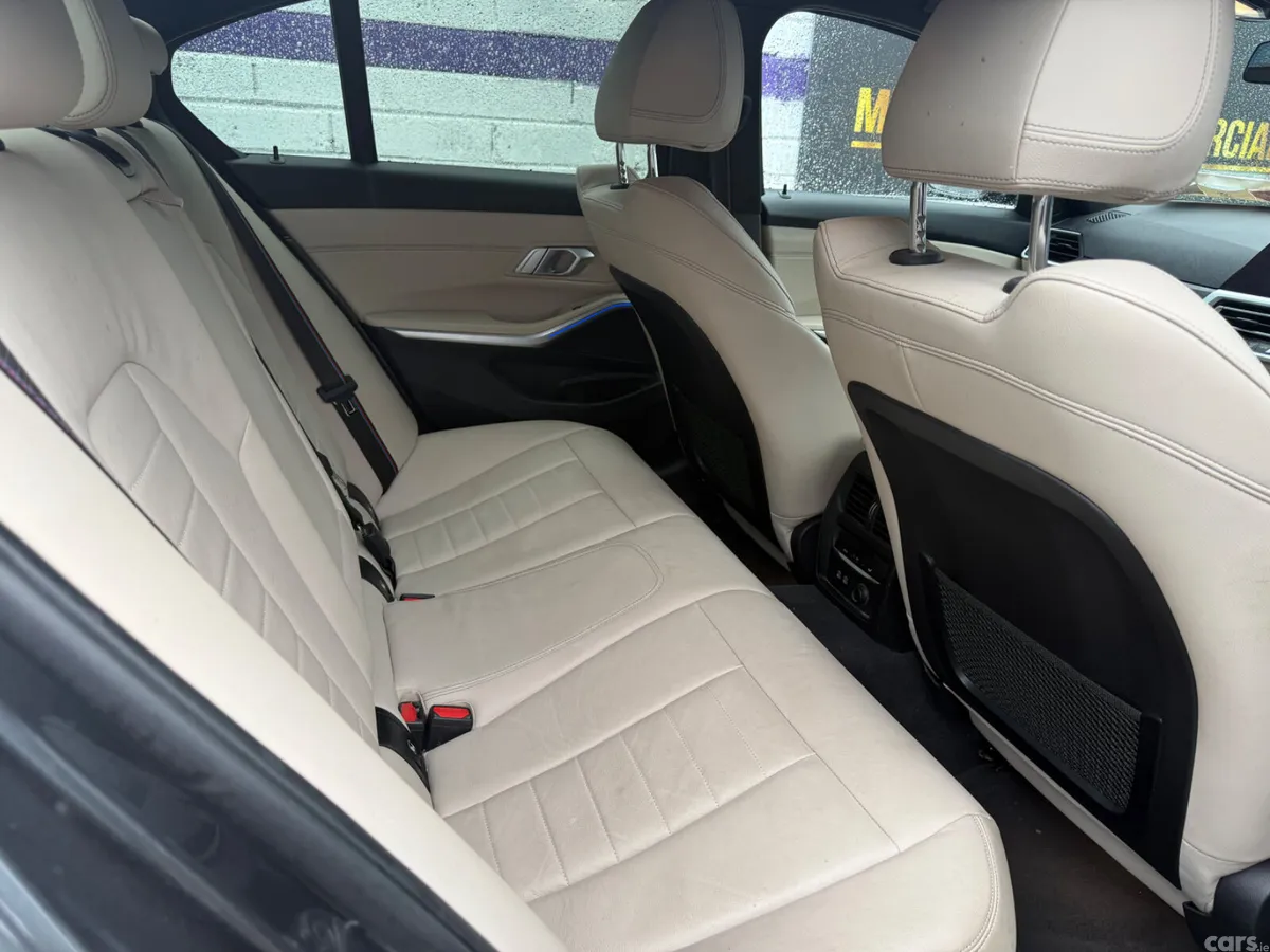 BMW 3-Series Saloon, Petrol, 2019, Grey