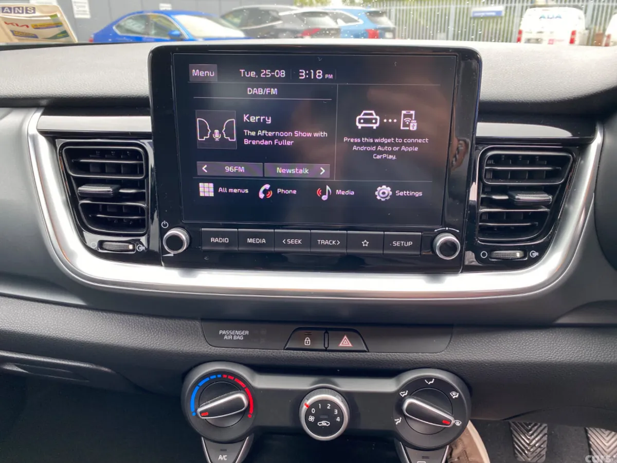 Kia Stonic Estate/Jeep, Petrol, 2023, Black