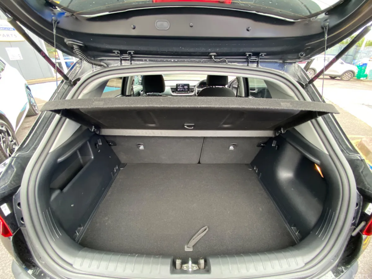 Kia Stonic Estate/Jeep, Petrol, 2023, Black