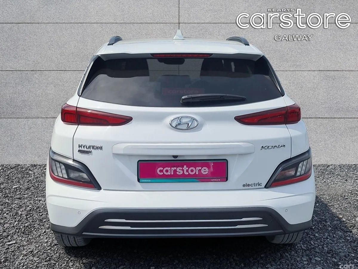 Hyundai KONA Hatchback, Electric, 2023, White