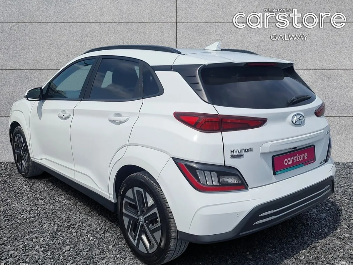 Hyundai KONA Hatchback, Electric, 2023, White