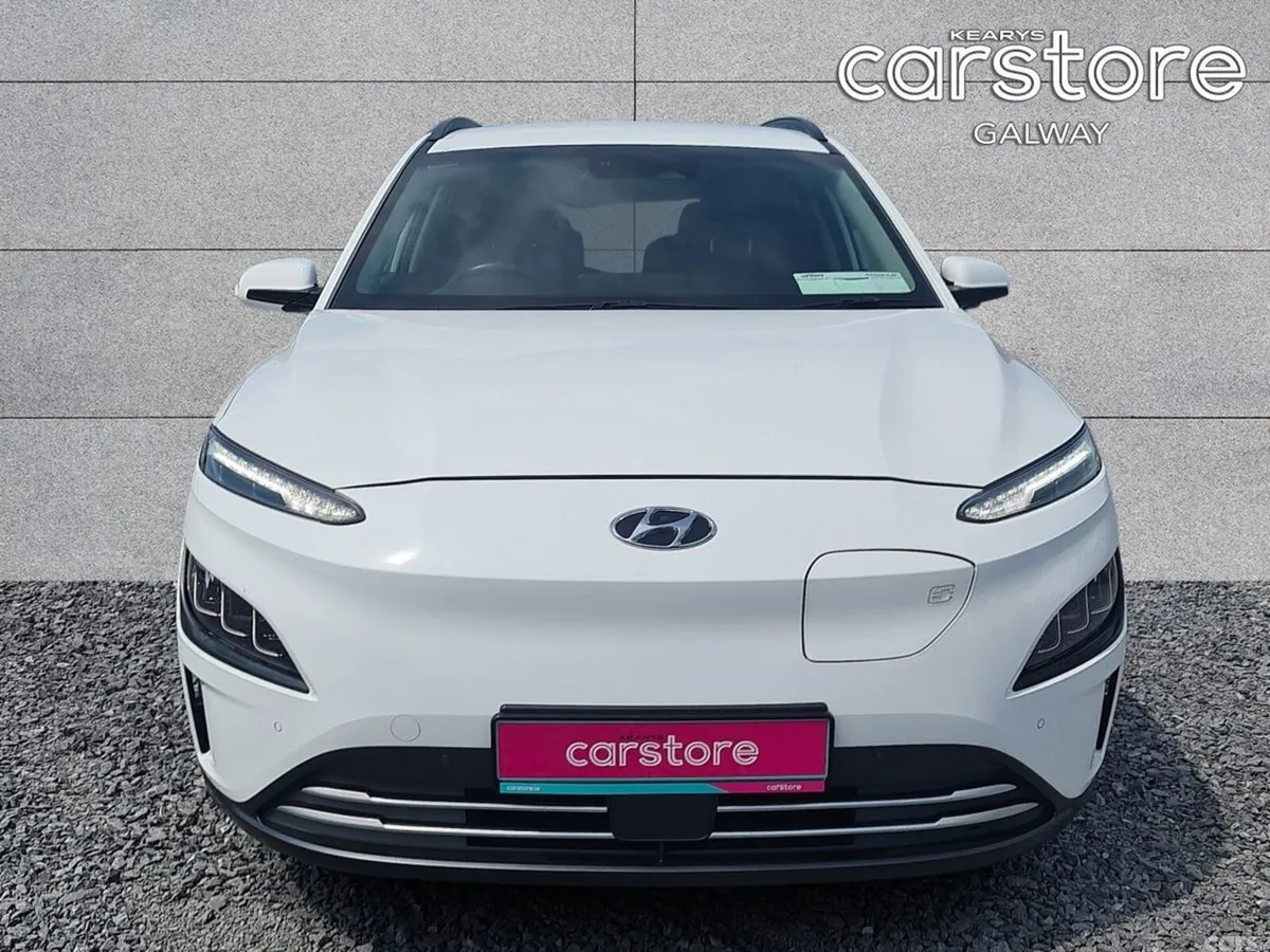 Hyundai KONA Hatchback, Electric, 2023, White