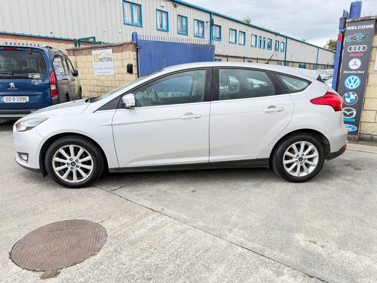 Ford Focus Hatchback, Diesel, 2017, Silver