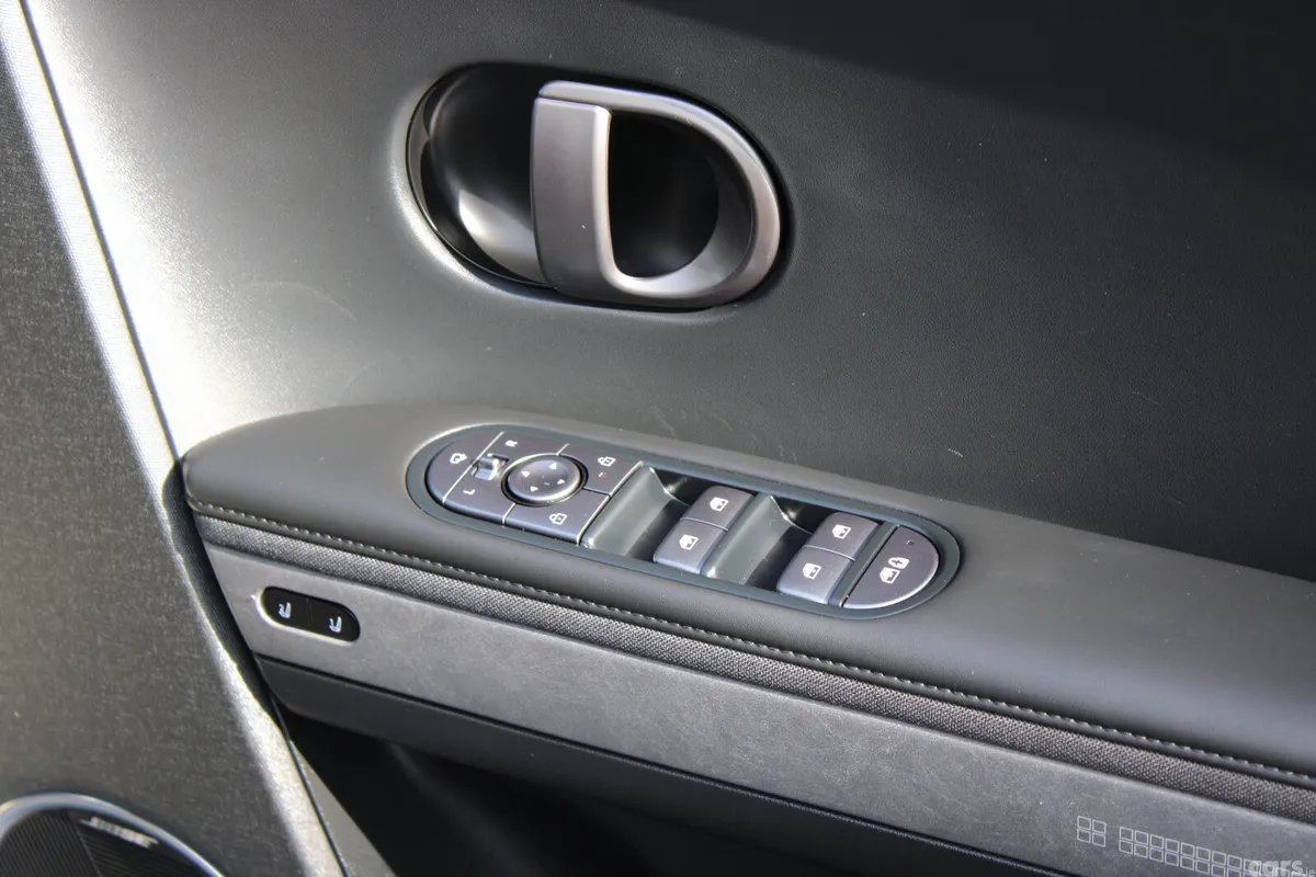 Hyundai IONIQ 5 MPV, Electric, 2025, Blue