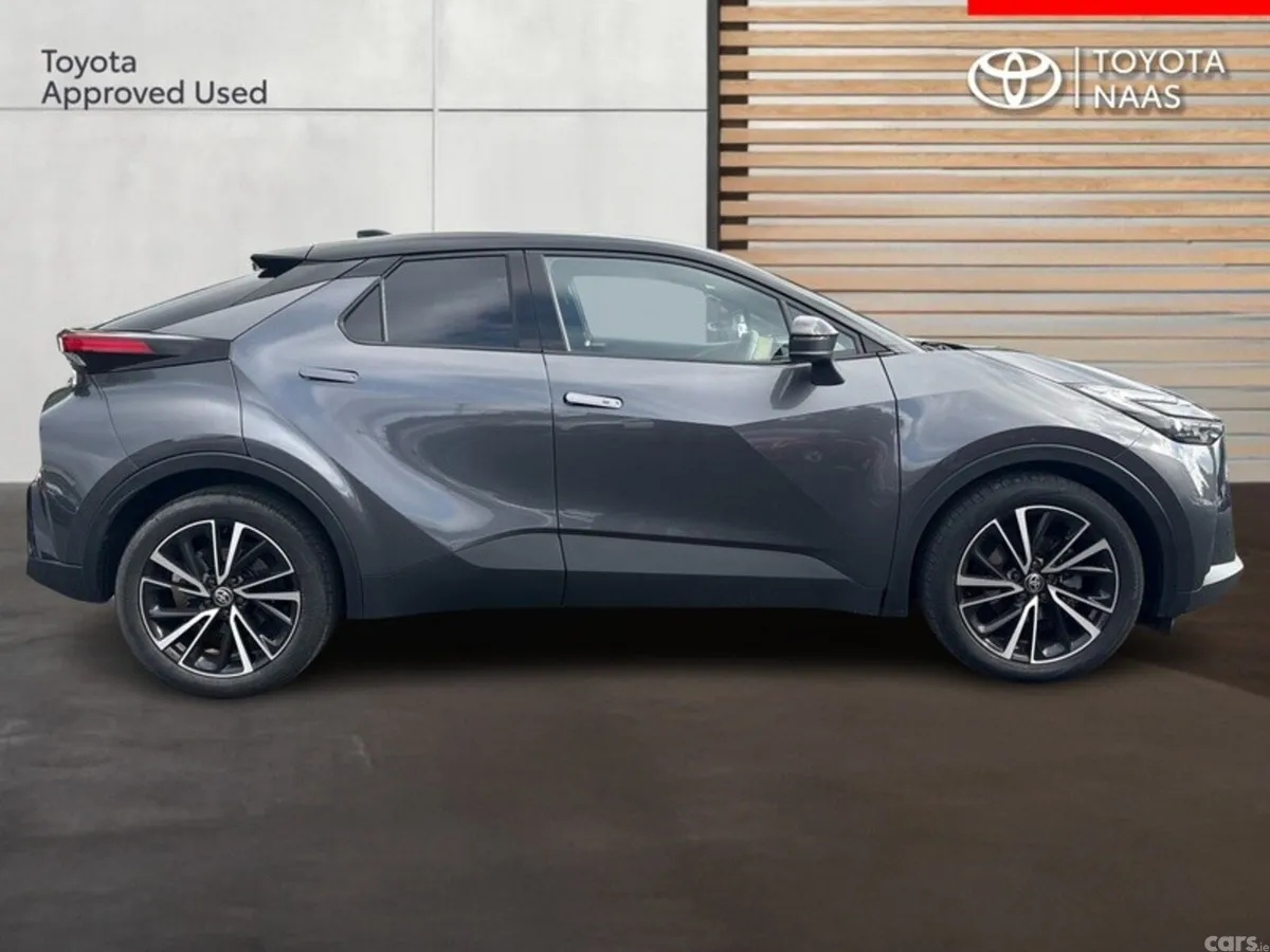Toyota C-HR SUV, Petrol Hybrid, 2024, Grey