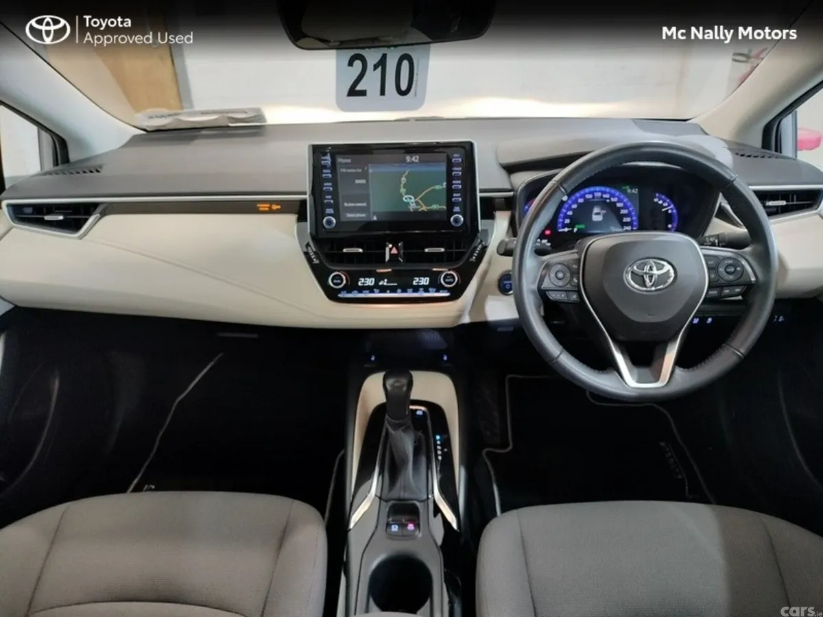 Toyota Corolla Saloon, Petrol Hybrid, 2021, Grey