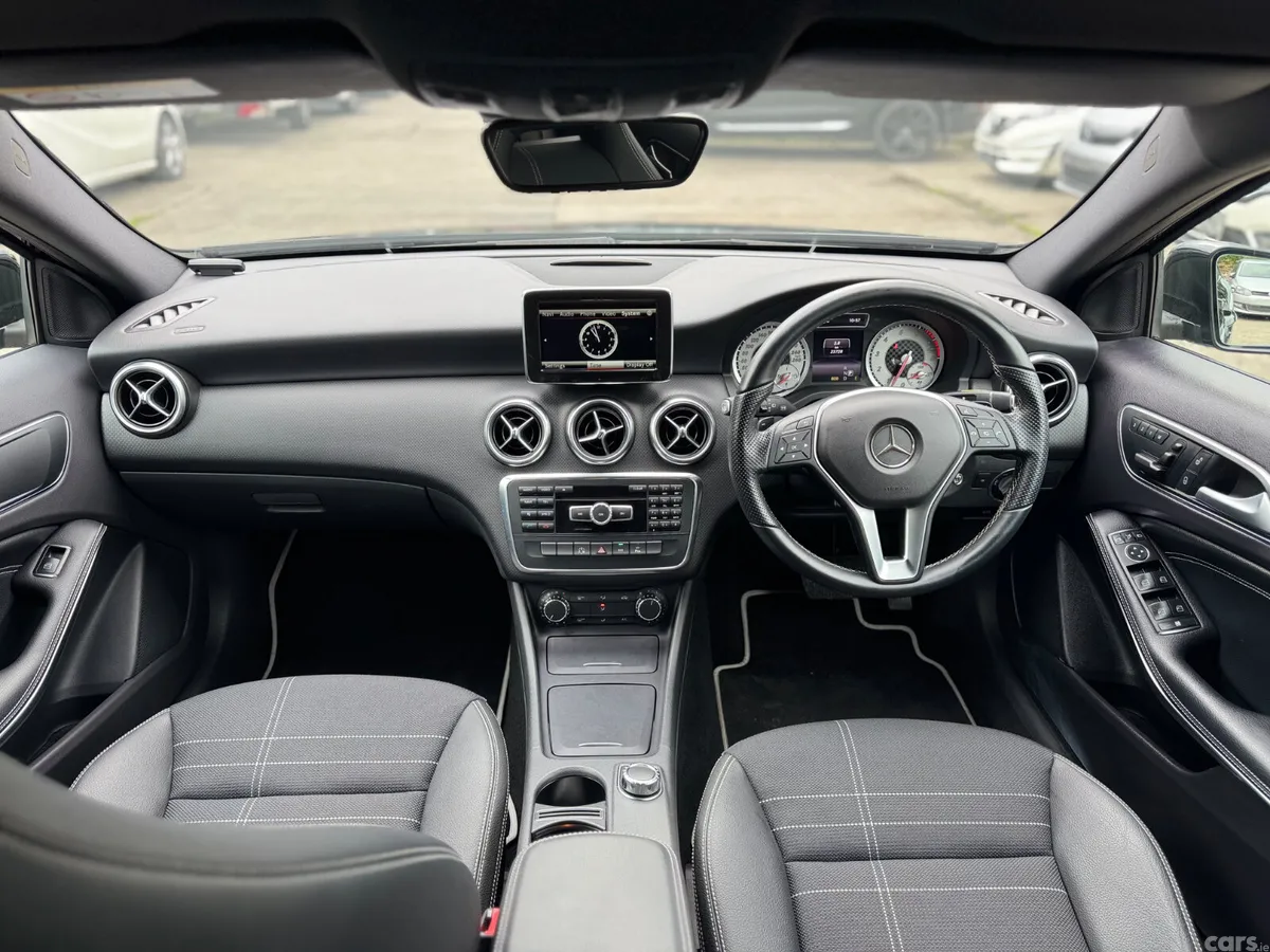 Mercedes-Benz A-Class Hatchback, Petrol, 2014, Black