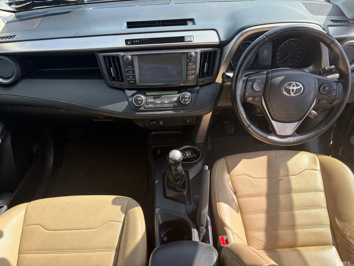 Toyota RAV4 SUV, Diesel, 2016, Black