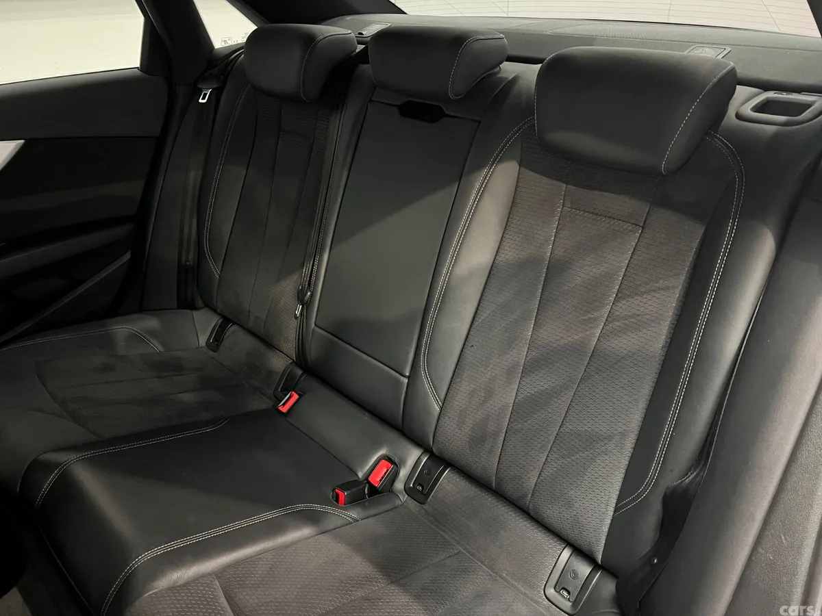 Audi A4 Saloon, Diesel, 2022, Grey