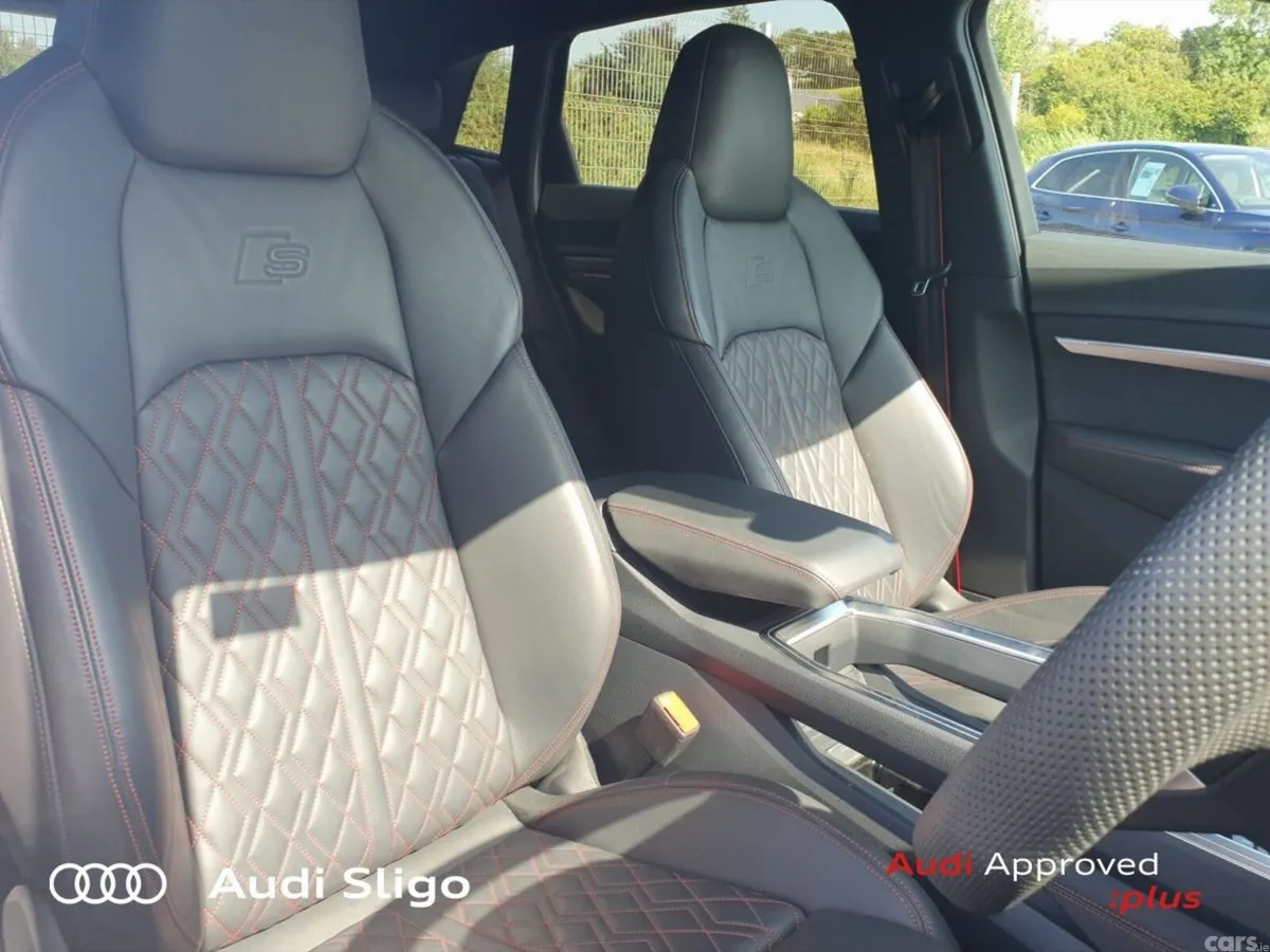 Audi Q8 e-tron Estate, Electric, 2024, Blue