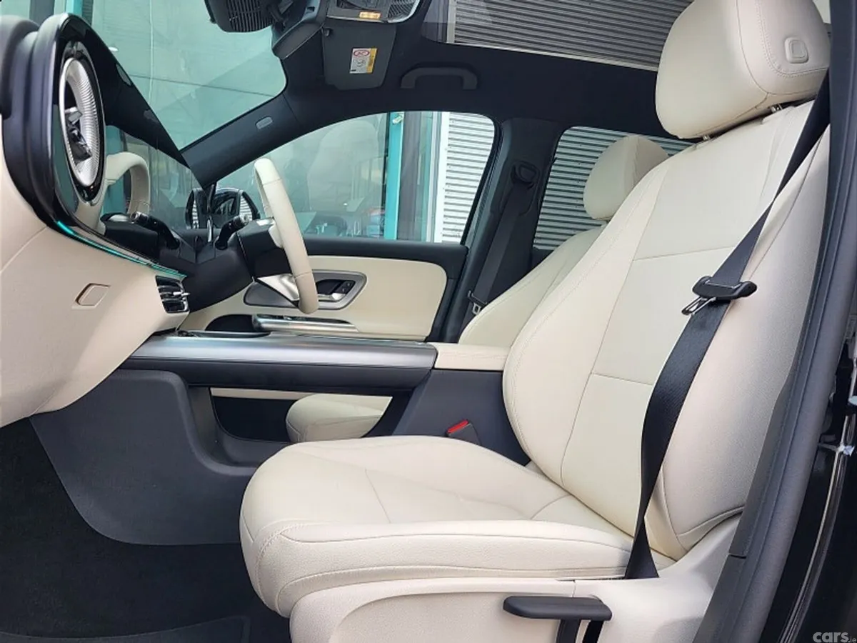 Mercedes-Benz GLB SUV, Electric, 2027, Black
