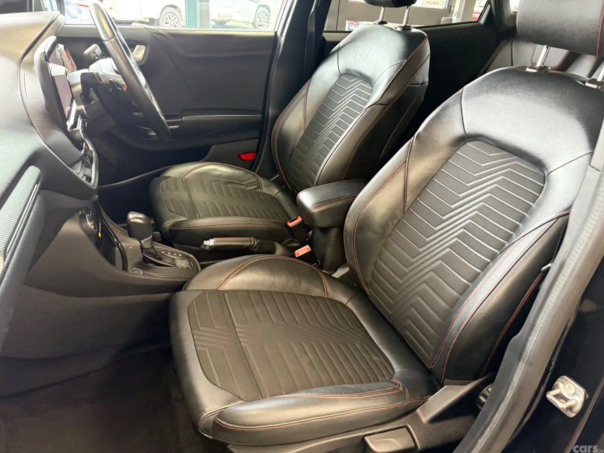 Ford Puma MPV, Petrol, 2021, Black