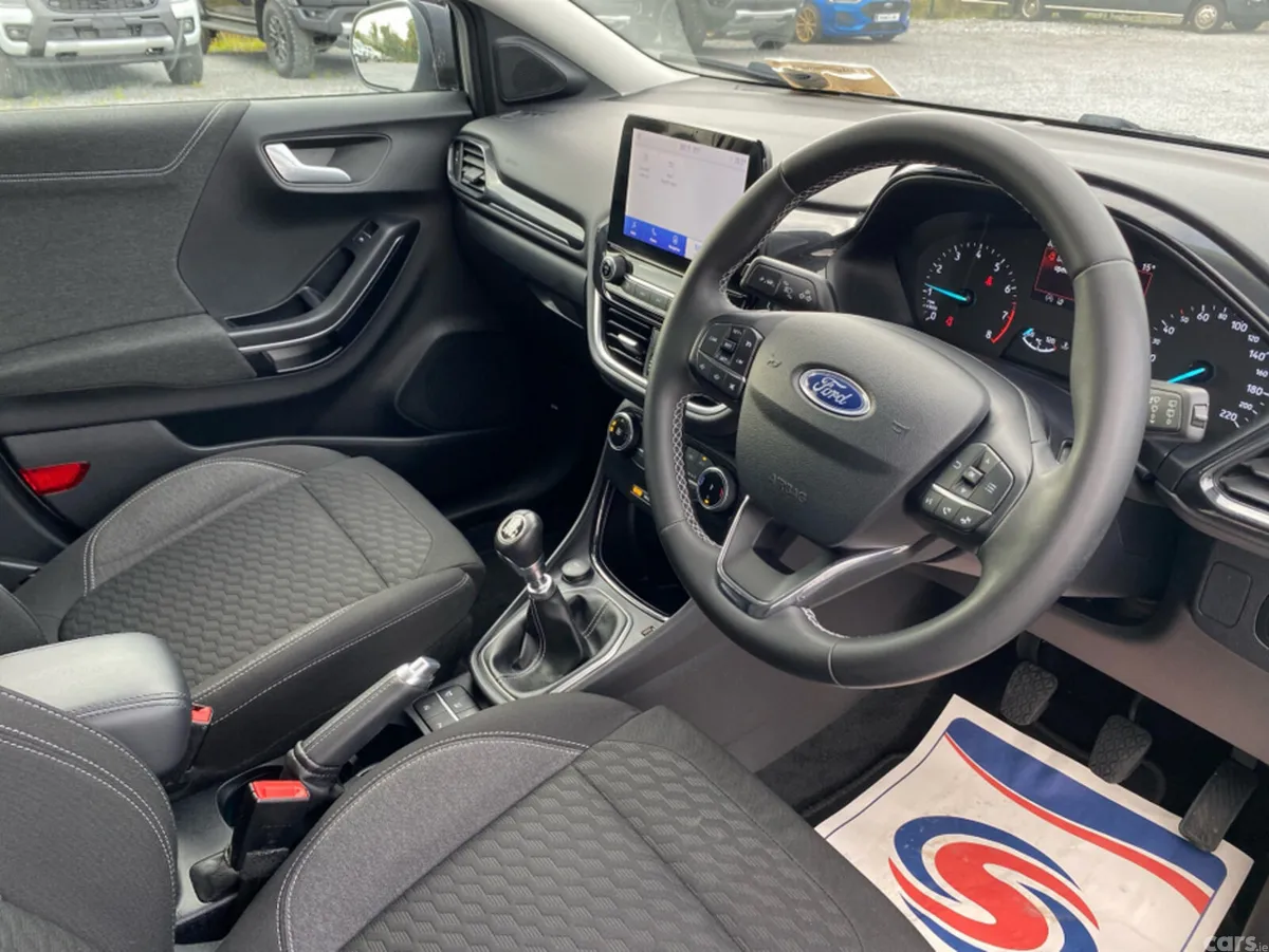 Ford Puma MPV, Petrol, 2023, Grey