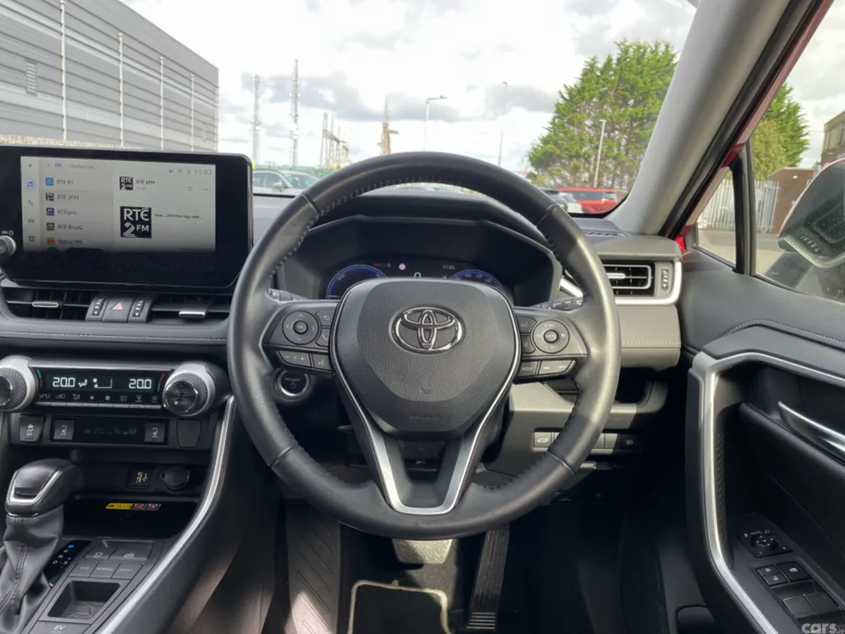 Toyota RAV4 SUV, Petrol Hybrid, 2024, Red