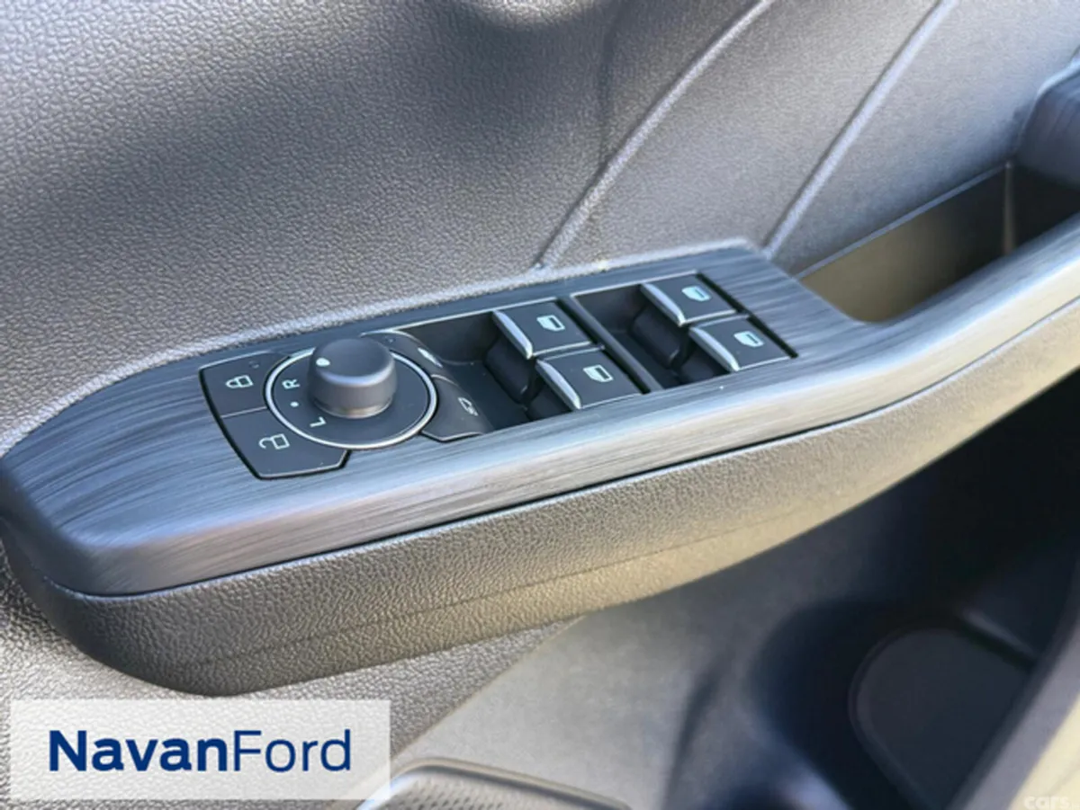 Ford Kuga SUV, Petrol, 2023, Red