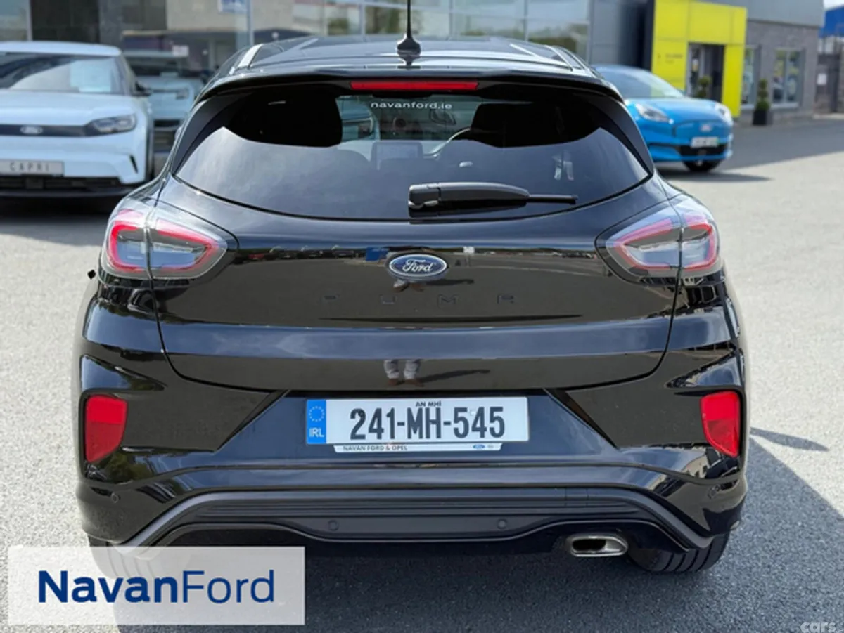 Ford Puma SUV, Petrol Hybrid, 2024, Black