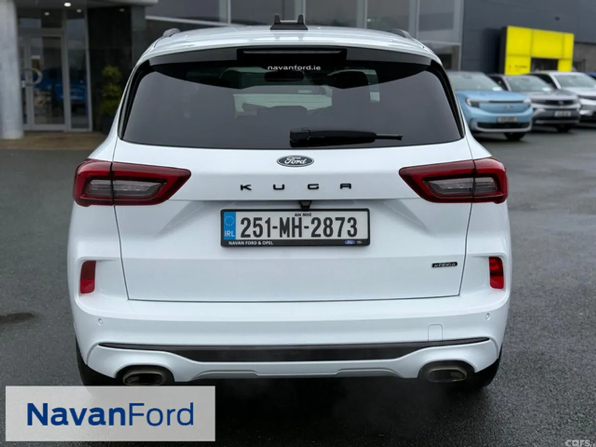 Ford Kuga SUV, Petrol Plug-in Hybrid, 2025, White