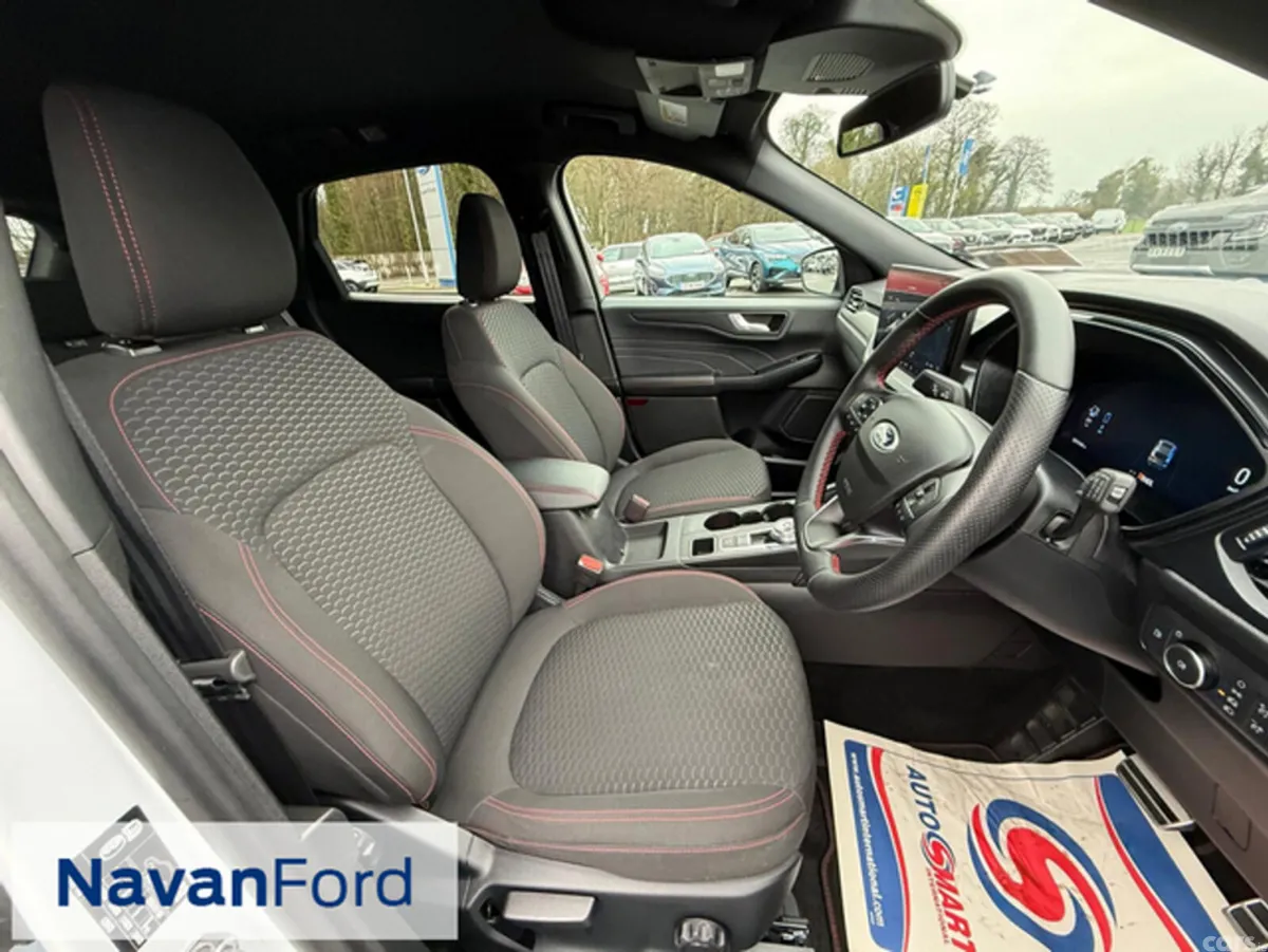 Ford Kuga SUV, Petrol Plug-in Hybrid, 2025, White