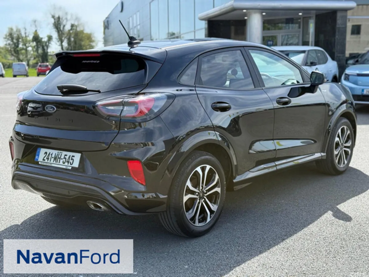 Ford Puma SUV, Petrol Hybrid, 2024, Black