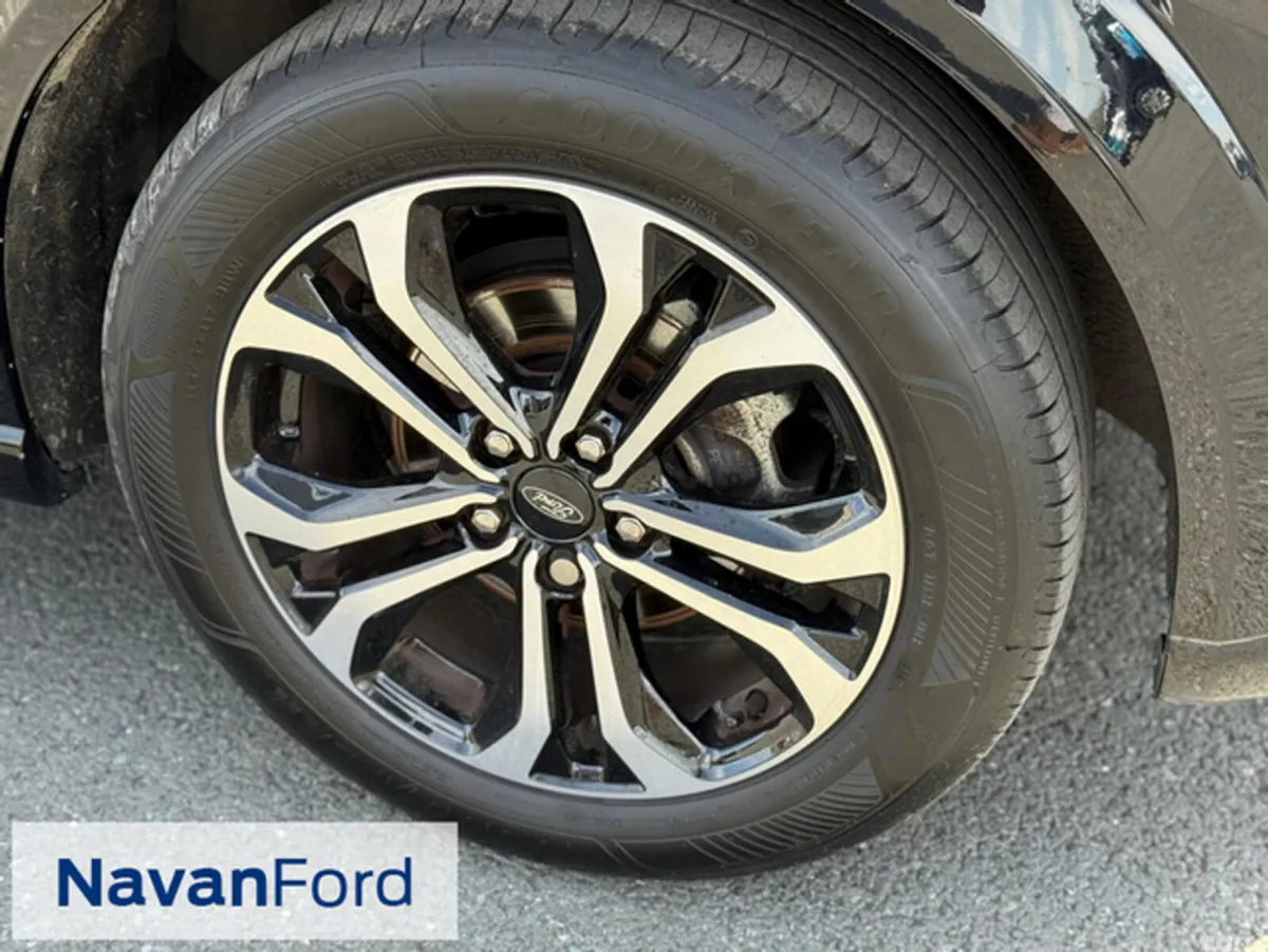 Ford Puma SUV, Petrol Hybrid, 2024, Black