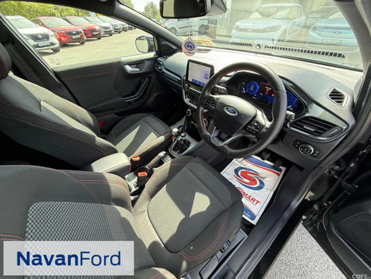 Ford Puma SUV, Petrol Hybrid, 2024, Black