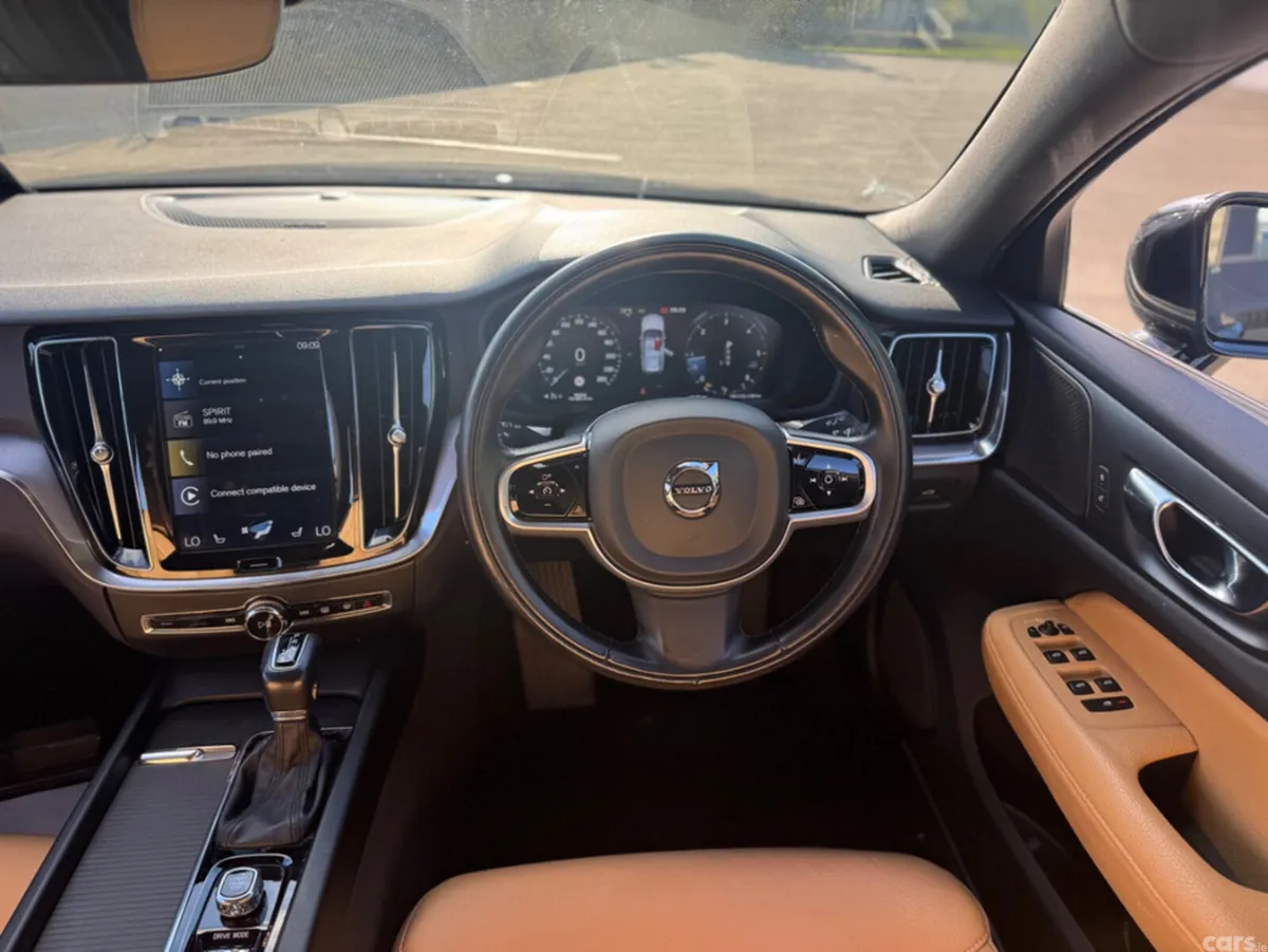 Volvo V60 Estate, Diesel, 2019, Black