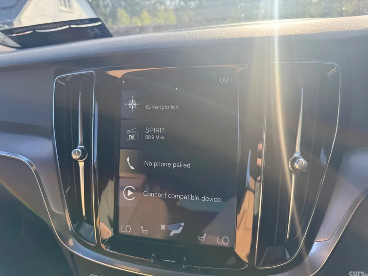 Volvo V60 Estate, Diesel, 2019, Black