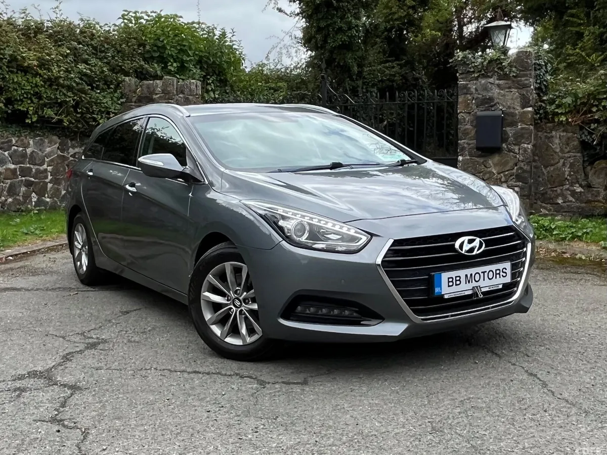 Hyundai i40 Estate, Diesel, 2018, Silver