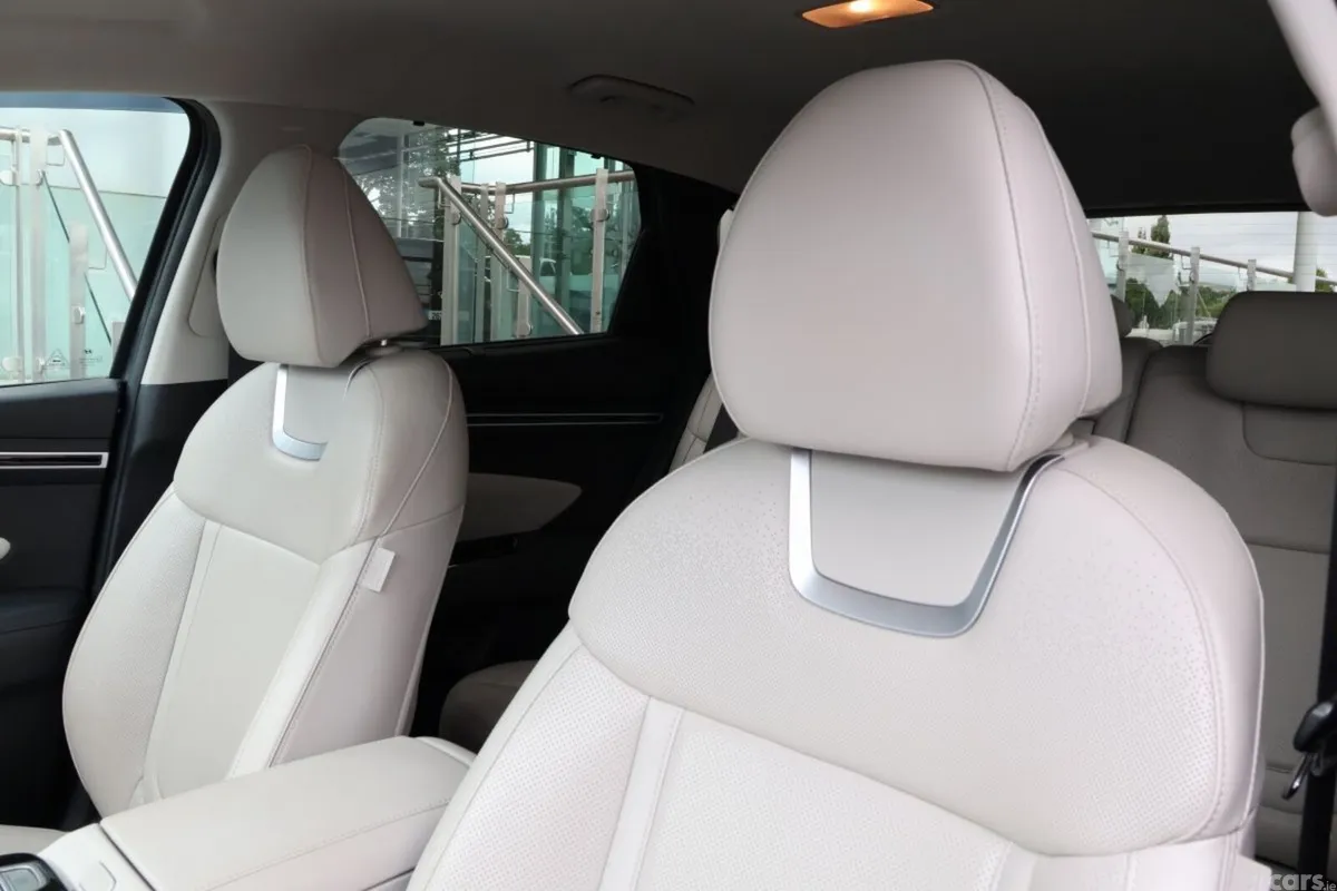 Hyundai Tucson SUV, Petrol Hybrid, 2024, Grey