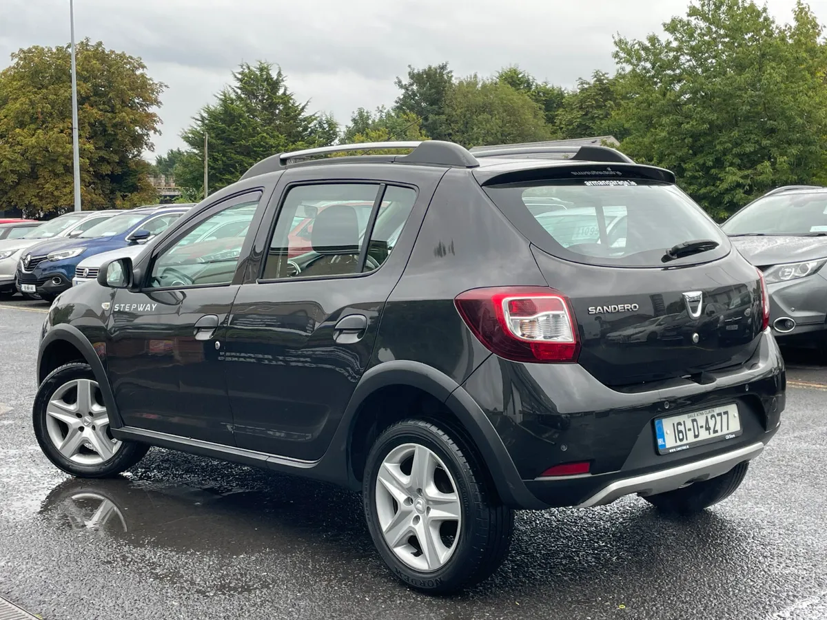 Dacia Sandero Stepway Hatchback, Petrol, 2016, Black